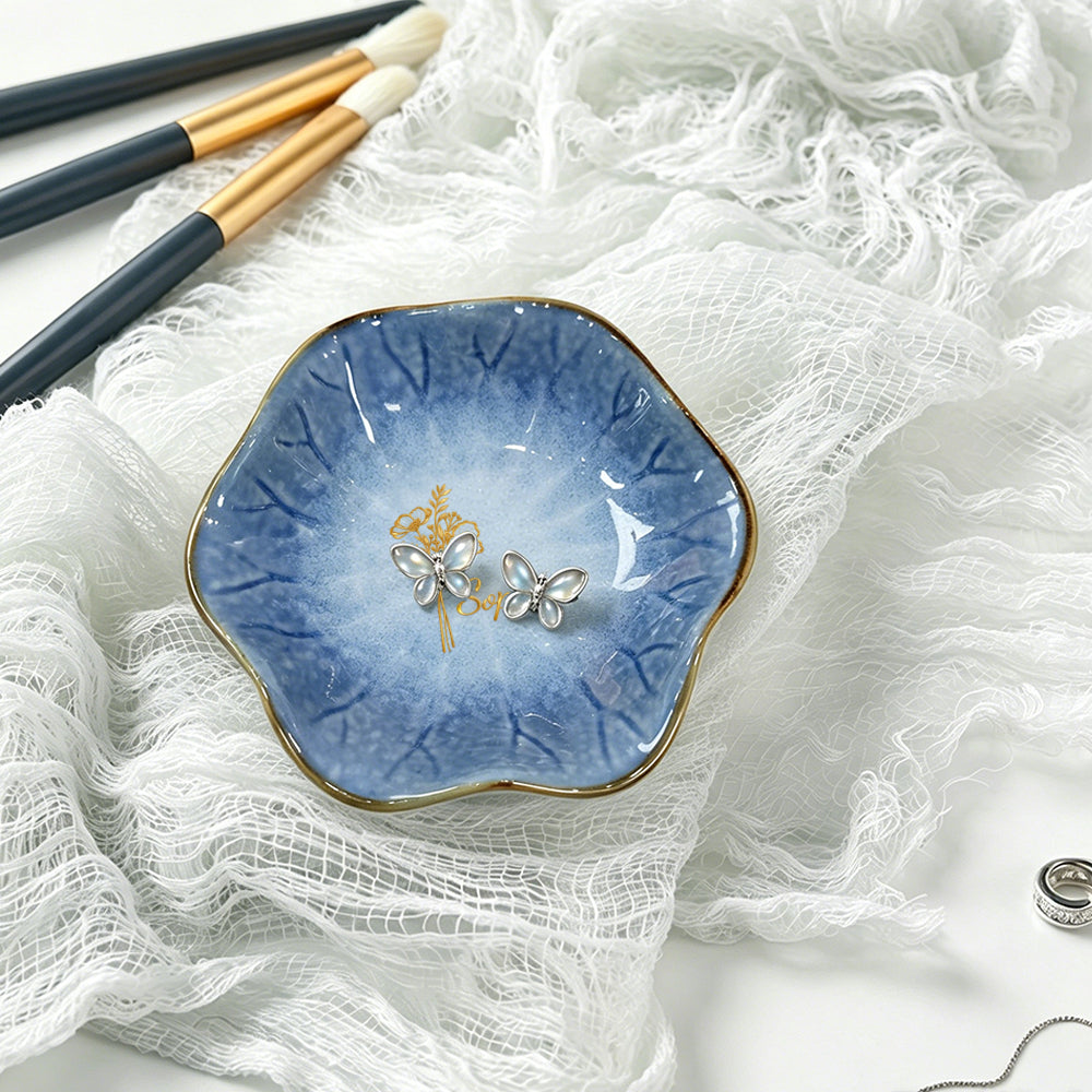 Custom Birth Flower Ceramic Jewelry Dish – Personalized Name Scalloped Trinket Tray