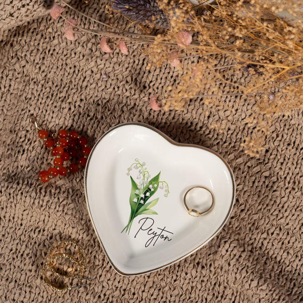 Personalized Birth Flower Trinket Dish - Custom Name and Flower
