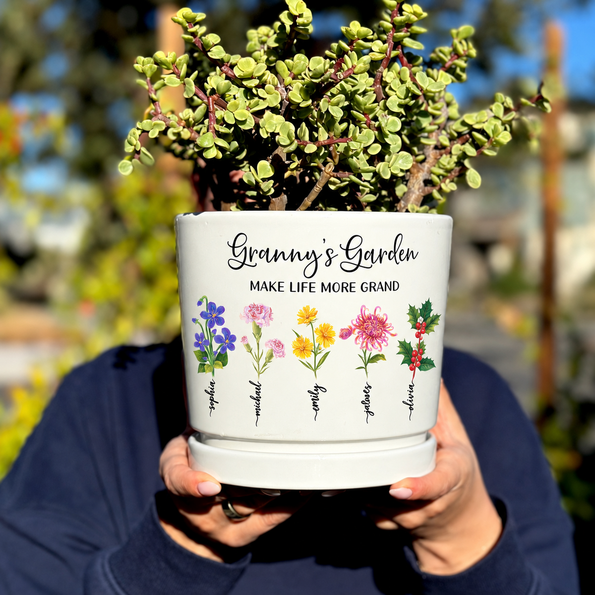 Personalized garden-themed birth flower pots for Grandma and Mom
