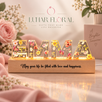 Personalized Flower Resin Name Night Light – Dried Floral LED Lamp, Custom Gift for Her